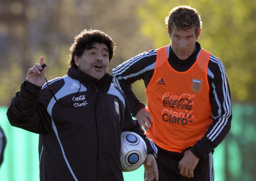 Martín Palermo fue presentado en Curicó Unido y recordó a Maradona: “Mi respeto y admiración por él es total”