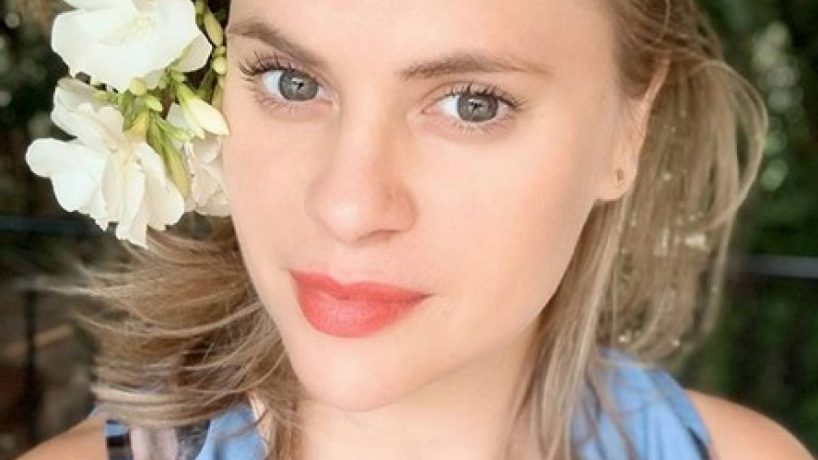 Eliana Albasetti responde con una canción a quienes la critican por su cuerpo