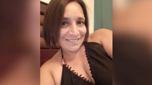 Conmoción total en San Felipe: encuentran a profesora grave y con derrame cerebral en su departamento