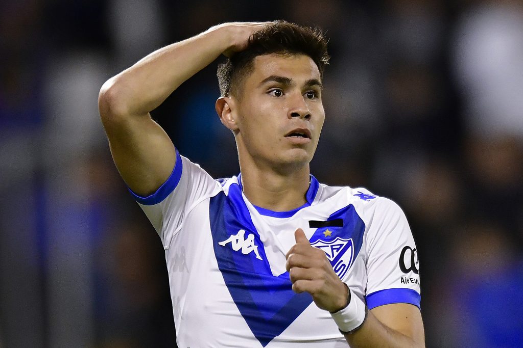 Pablo Galdames fue titular en triunfo de Vélez por Copa ‘Diego Maradona’