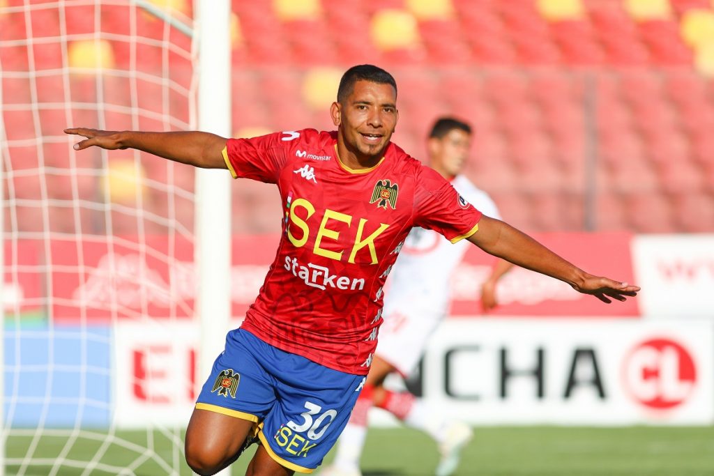 Cristián Palacios es la gran novedad en Unión Española para duelo con Colo Colo