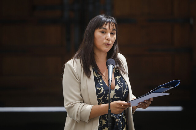 La reacción de Izkia Siches al retroceso de la Región Metropolitana: “Una medida difícil pero acertada”