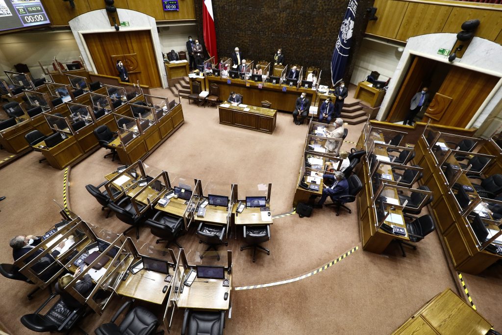 Mesa del Senado rechaza declaraciones de Piñera y dice que el Ejecutivo es “el responsable del grave deterioro de la policía uniformada”