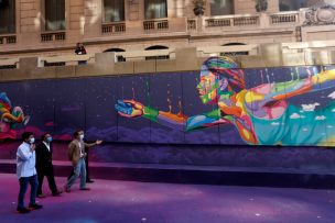 FOTOS | Entregan remodelación y restauración del Paseo Bandera en Santiago
