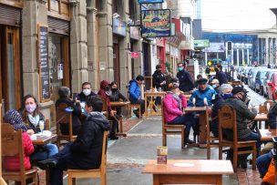 Restaurantes de Punta Arenas abrieron pese a la cuarentena: seis de ellos fueron sumariados