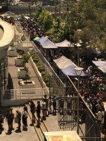 Reportan cierre momentáneo de Mall Plaza Vespucio por multitud de gente en el centro comercial