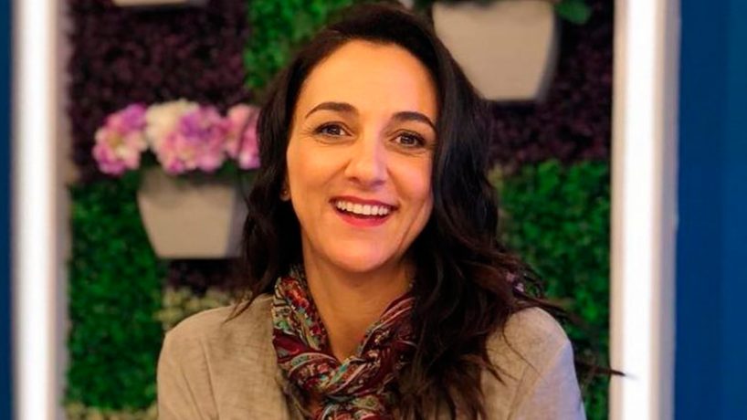 “A veces se viene al teatro con los hijos”: Renata Bravo y su vida como actriz