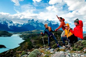 Chilenos crean la primera red social de Turismo que utiliza la Realidad Aumentada