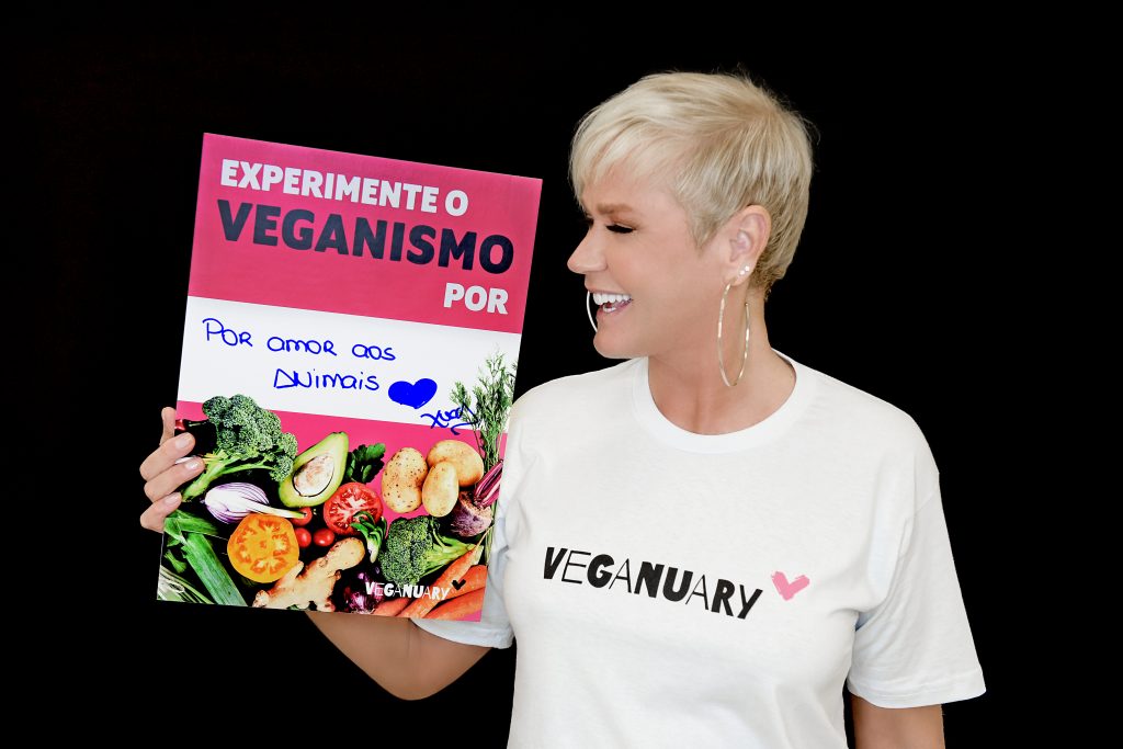 ¡Acepten por la Xuxa! La cantante brasileña invita a cientos de chilenos a la campaña”Veganuary” 2021