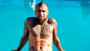 Arturo Vidal disfruta de soñadas vacaciones en Dubai y en Italia lo ven fuera del Inter