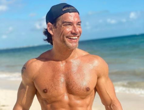 “¿Cuándo me sacaron esas fotos?”: Cristián de la Fuente se atribuyó “sexy” delantal de Cristián Sánchez y generó reacciones