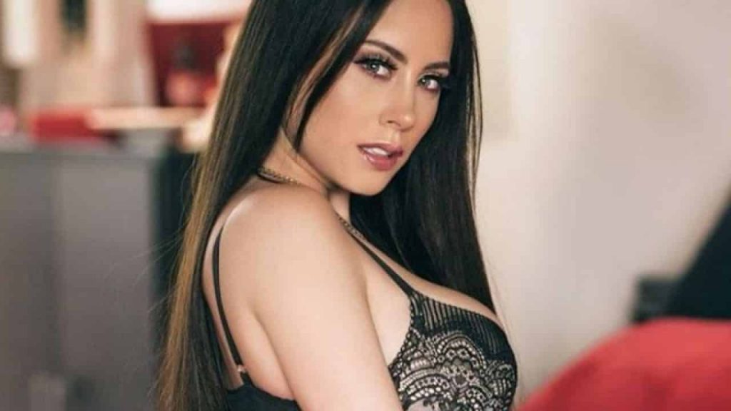 Ignacia Michelson encendió las redes sociales con osado disfraz [FOTO]