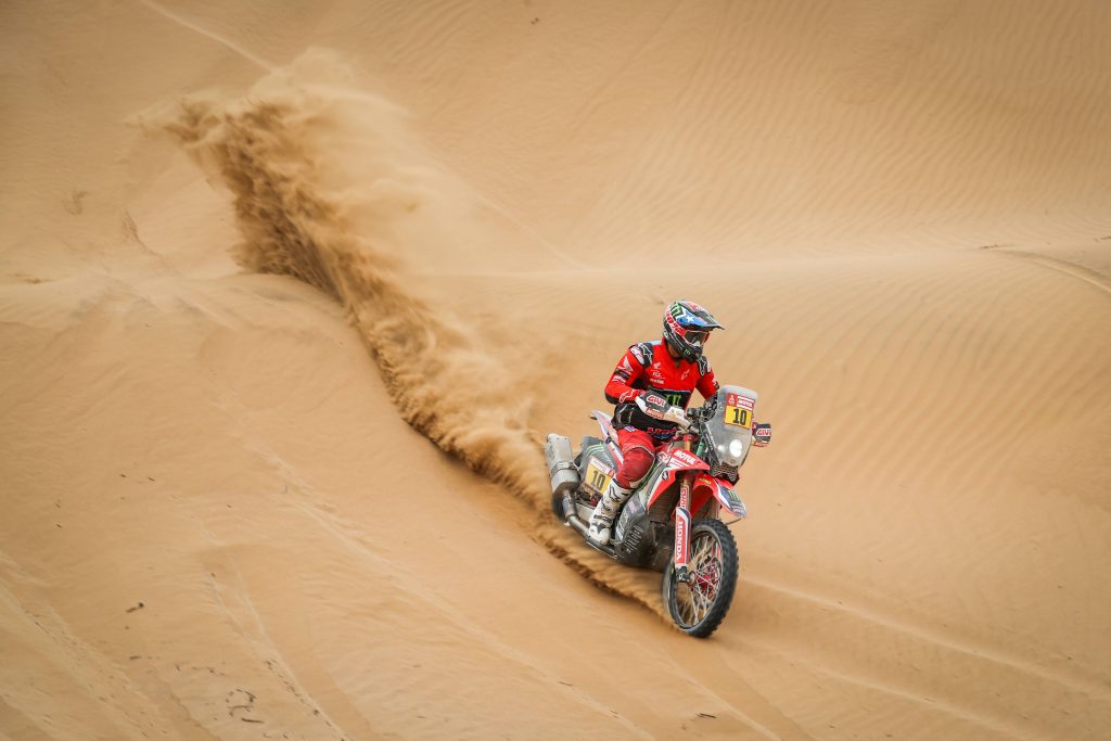 ‘Nacho’ Cornejo es Top 5 en la Etapa 2 del Dakar y sube al 11° en la general