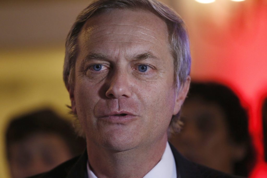 “Es una vergüenza, recuperemos Chile”: Kast criticó a Alberto Fernández por visita a despacho de ex Presidente Allende