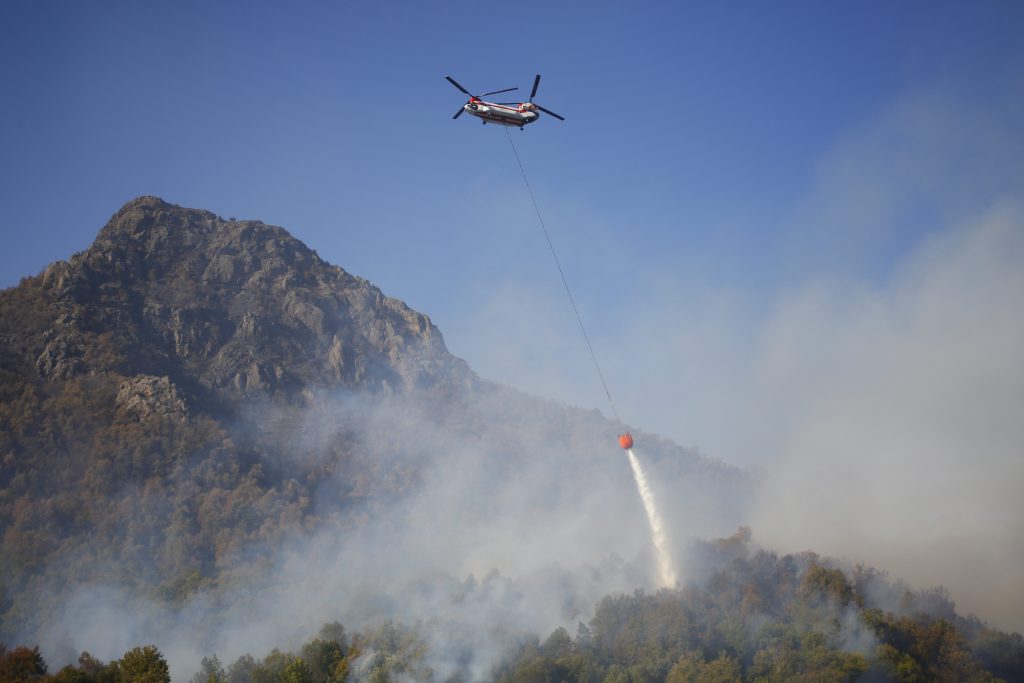 Cinco helicópteros para la temporada de incendios llegan a San Antonio