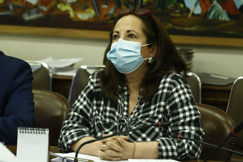 Diputada Sepúlveda por propuesta de las AFP: “Es una sinvergüenzura”