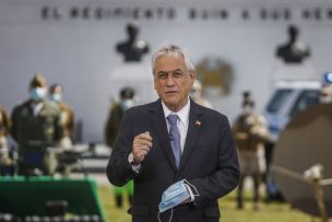 Aprobación del Presidente Sebastián Piñera bajó un punto