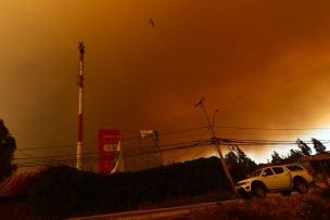 Onemi mantiene Alerta Roja para Valparaíso y Quilpué y se habilita ruta Troncal Sur: Dos focos se mantienen activos