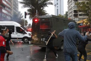 Al menos 17 detenidos este viernes en jornada de protestas en Plaza Baquedano