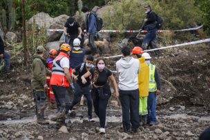 Ministro de Obras Públicas afirma que de haber racionamiento de agua en Santiago sería un 