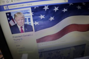 Facebook bloquea perfil de Trump indefinidamente hasta que se complete la transición del mandato