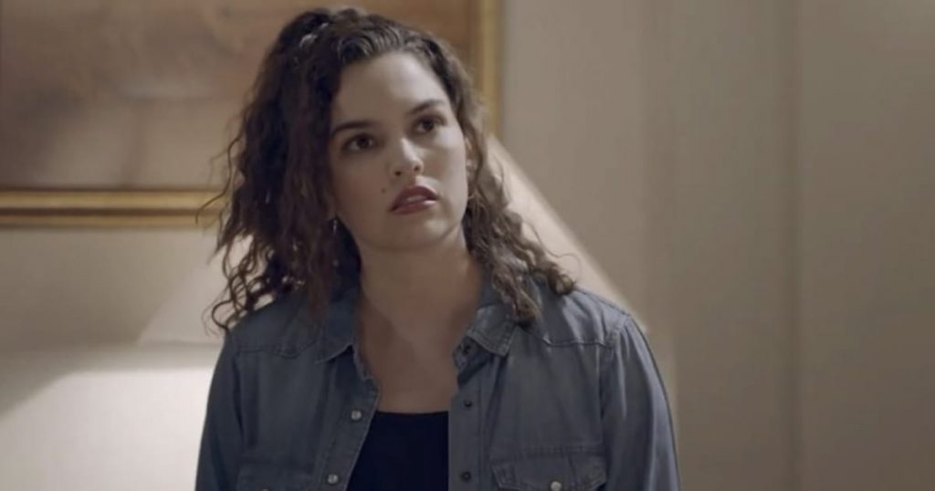 Intérprete de “Maca” en “Edificio Corona” sufrió gracioso chascarro mientras se dirigía a grabar