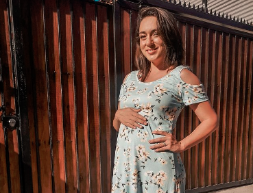 Clarisa Muñoz lució su pancita de embarazo en traje de baño y “enamoró” a sus seguidores