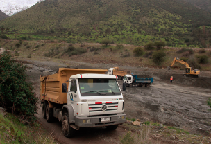 MOP supervisa obras en la Quebrada de Macul por anuncio de lluvias