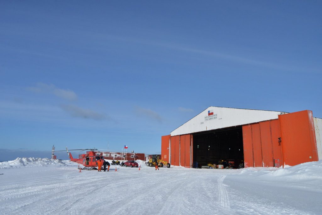 Sismo en la Antártica: FACh informa de evacuación preventiva en la Base Aérea