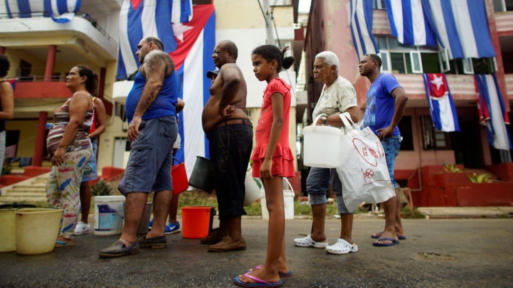 La Habana reducirá el transporte colectivo y cerrará escuelas para contener la propagación del Covid-19