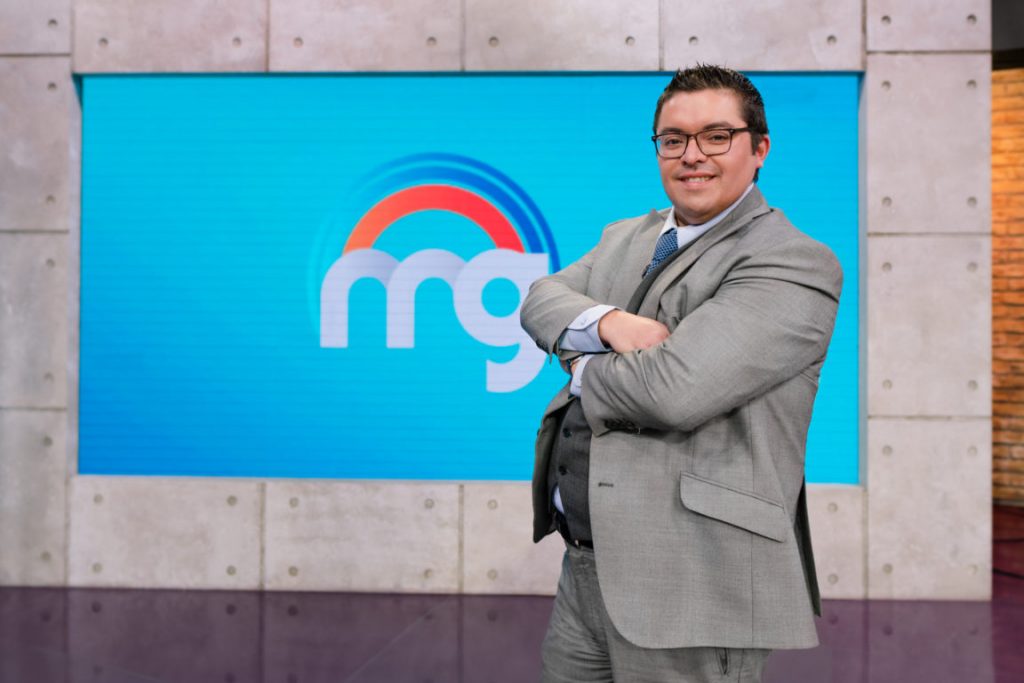 “Me hago manicure tres veces por semana”: La confesión del abogado Logan con su presentación personal