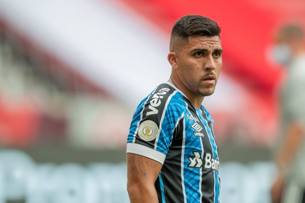 Nuevamente César Pinares fue el tema de conversación en Gremio de Porto Alegre