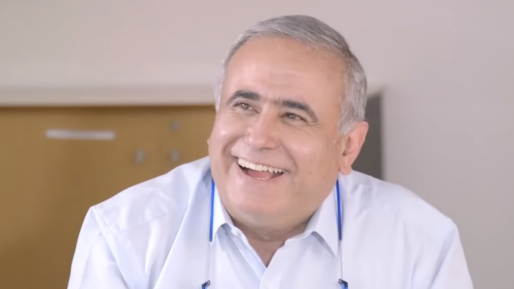 La especial celebración del doctor Sebastián Ugarte tras triunfo de Colo Colo: “Salimos de la UCI”