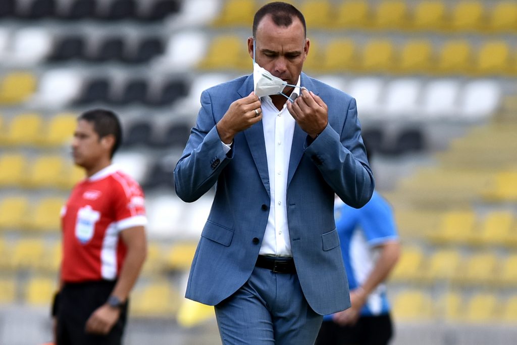 Dudamel lamentó la lesión de Aránguiz y alabó la “perseverancia y sacrificio” de Henríquez