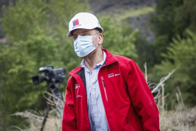 Ministro del MOP y posible corte de suministro: “Si las personas han juntado agua, déjela ahí por precaución”