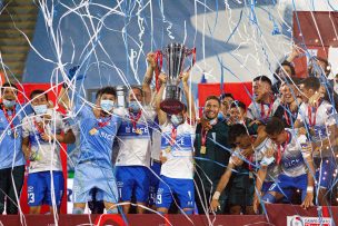 La UC ingresó al selecto grupo de tricampeones del fútbol chileno