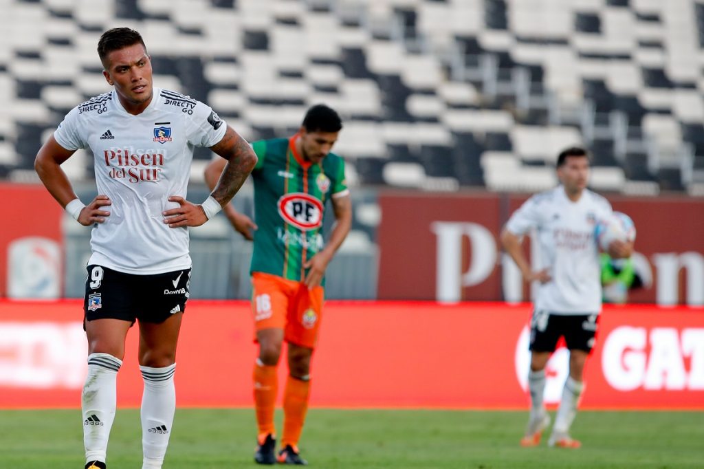 Esta sería la formación con la que Colo Colo enfrentará en el duelo de permanencia ante Universidad de Concepción
