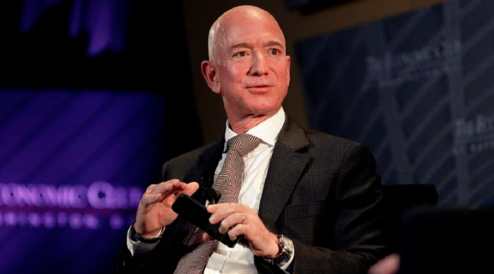 Jeff Bezos anuncia que dejará de ser CEO de Amazon: explicó su decisión