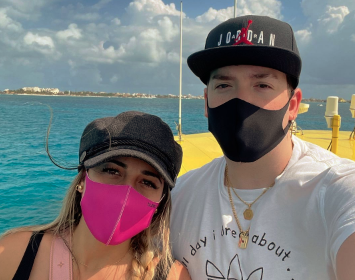 Desde Cancún: El romántico saludo de “Nano” Calderón a su polola en medio de sus vacaciones