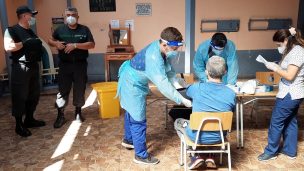 Realizan operativo médico para controlar brote de Covid-19 en Cárcel de Los Andes