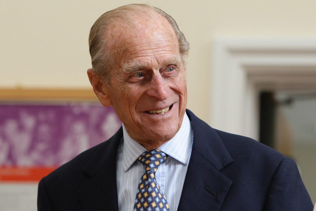 Felipe de Edimburgo, esposo de la Reina Isabel, fue hospitalizado en Londres como medida de precaución