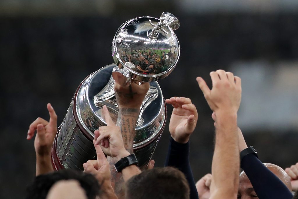 Copa Libertadores: difícil sorteo para el “Chile 3” y “Chile 4”