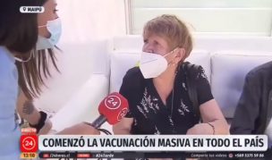 Hilarante reacción de anciana en proceso de vacunación se convierte en viral