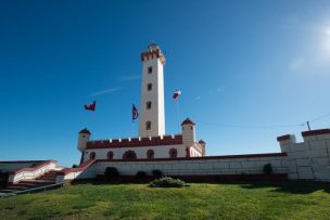 Ministro Moreno supervisó restauración del Faro Monumental de La Serena