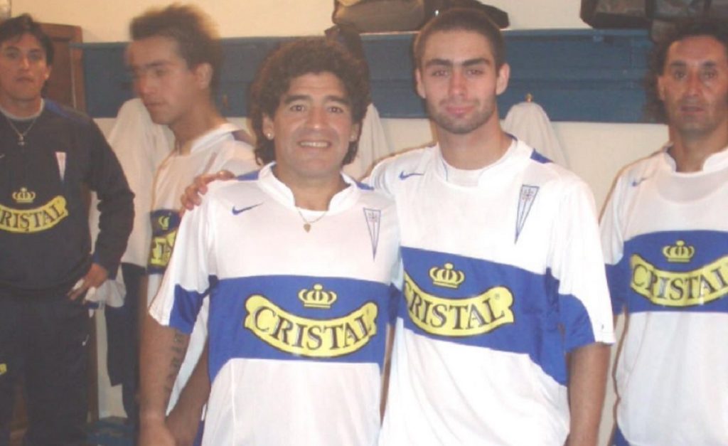 Campeón con la UC anuncia su retiro del fútbol: “La vida tiene cambios”