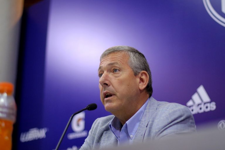 Carlos Helller evita referirse a caso Sartor y analiza presente de la Universidad de Chile: 
