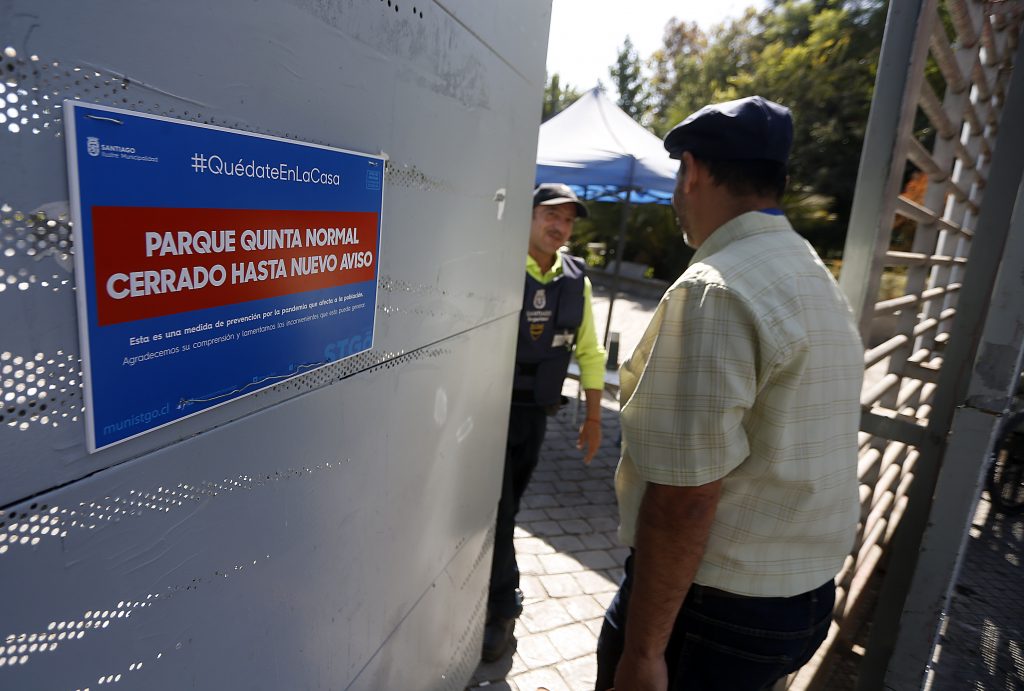 Plan “Paso a Paso”: nueve comunas de la Región Metropolitana retrocederán a “Cuarentena”