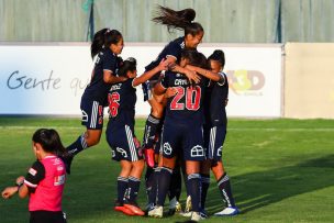 La U goleó a Libertad-Limpeño y clasificaron a cuartos de final de Copa Libertadores 2021