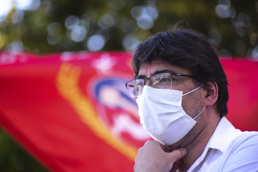 Daniel Jadue por alza de contagios: “Son la consecuencia del discurso de normalidad, de abrir casinos, malls”