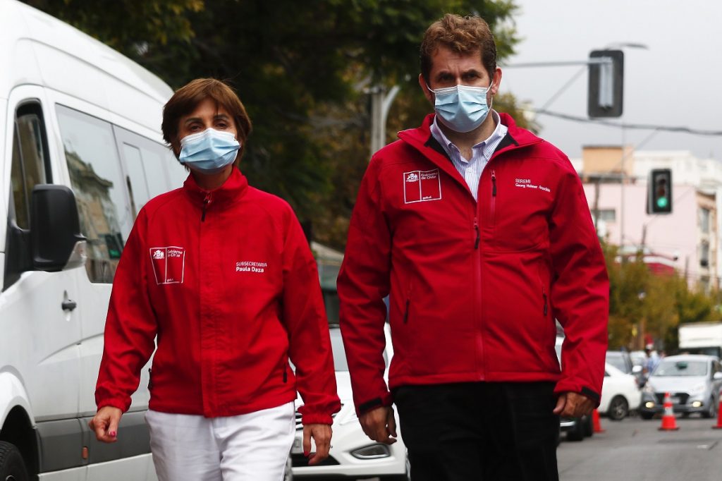 Subsecretaria Daza inauguró vacunatorio móvil en la región de Valparaíso